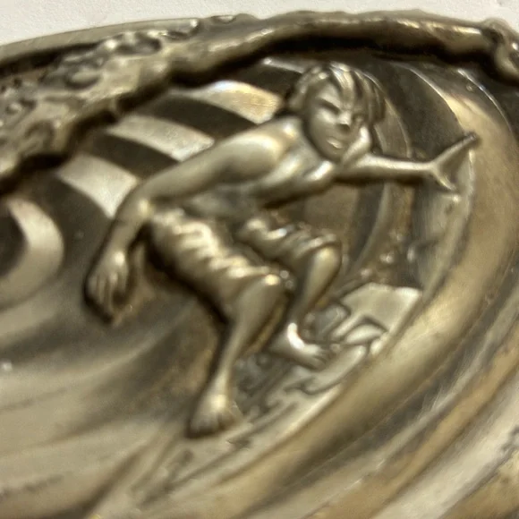 Pipeline Surfing Belt Buckle New With Tags - Picture 2 of 8